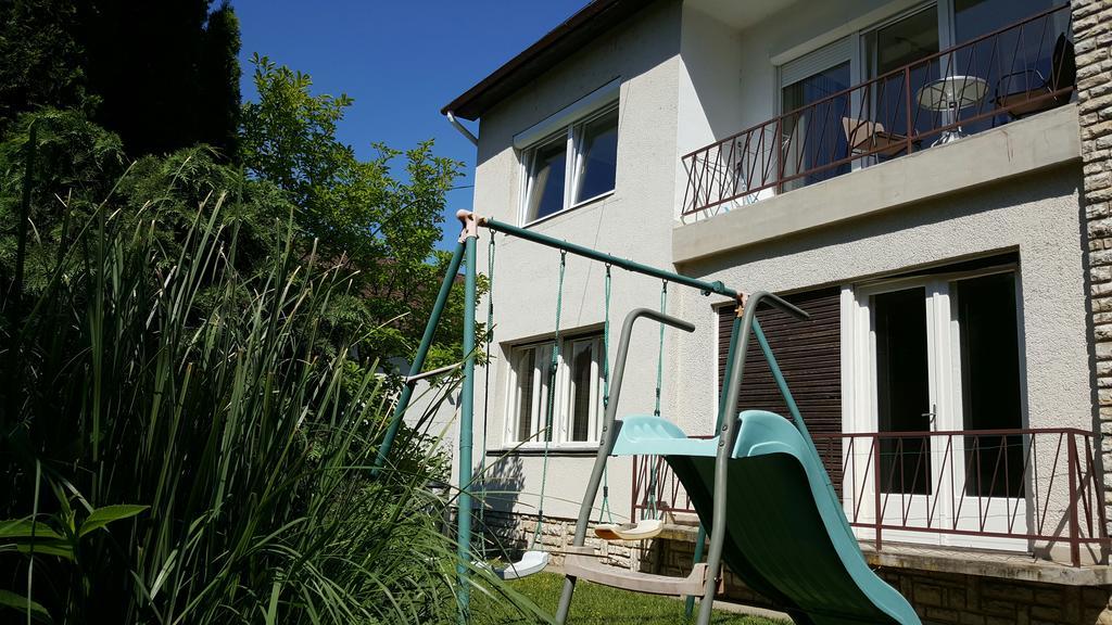 Doris Apartments Siófok Esterno foto