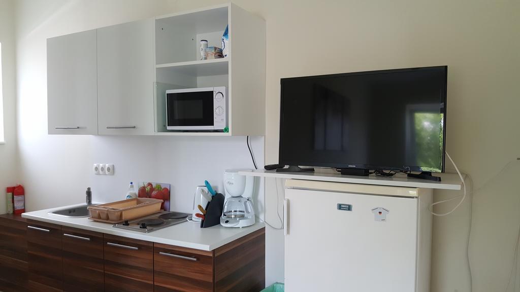 Doris Apartments Siófok Esterno foto