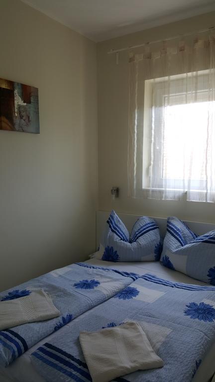 Doris Apartments Siófok Esterno foto