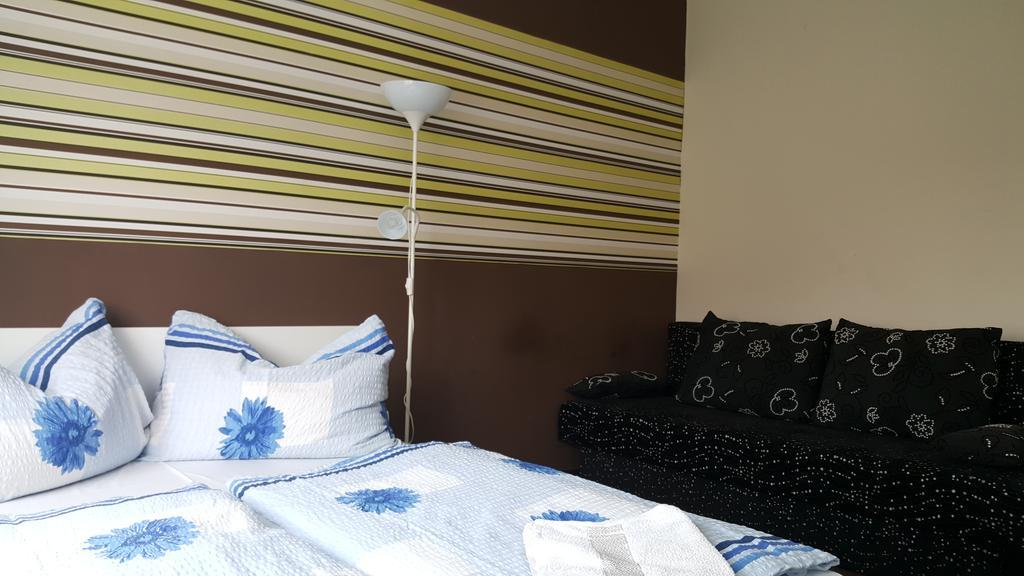 Doris Apartments Siófok Esterno foto